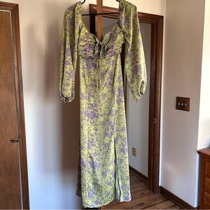 Urban Outfitters Kitty Floral Print Puff Sleeve Ruched Bodice Midi Dress XS